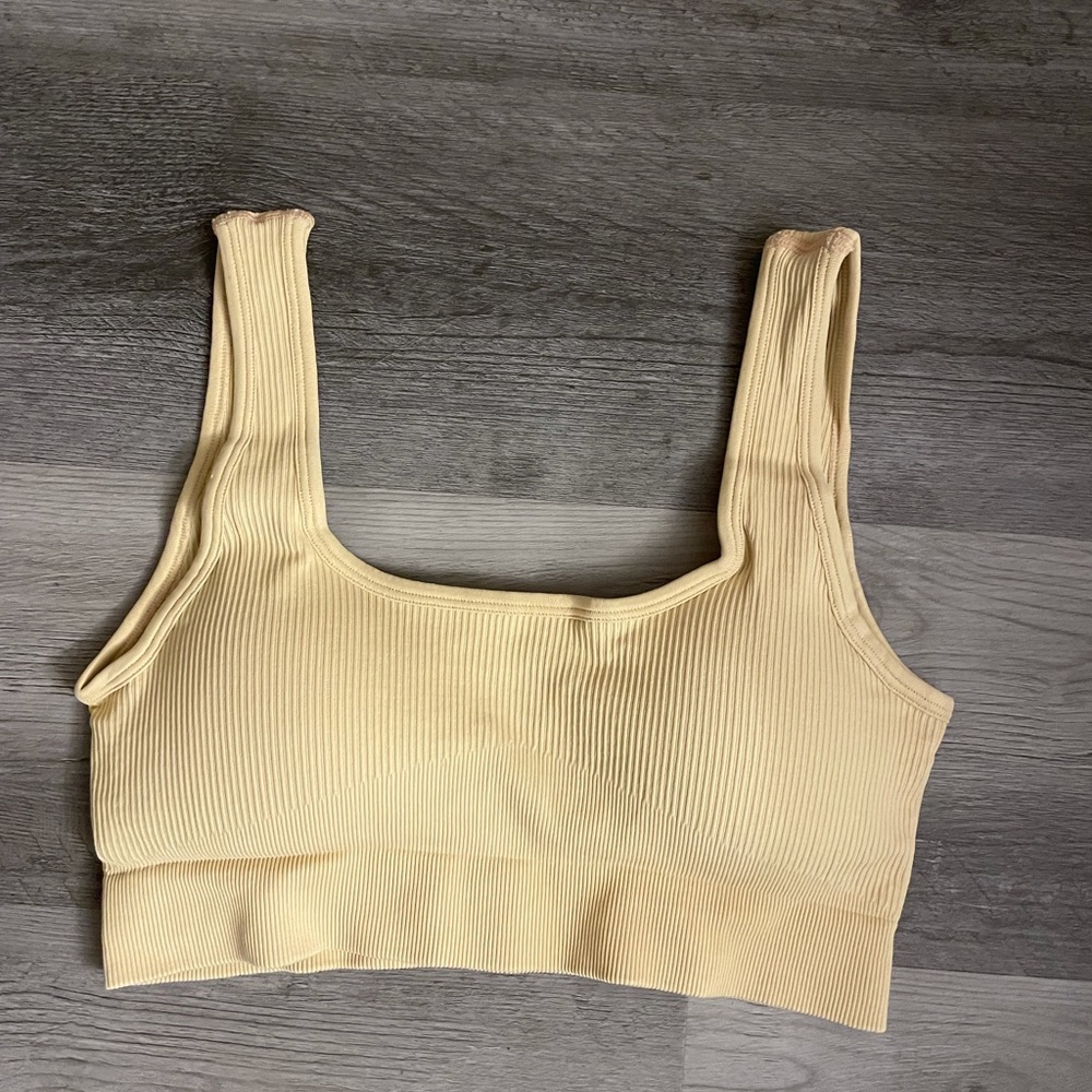 Nude evolve gym/lounge top